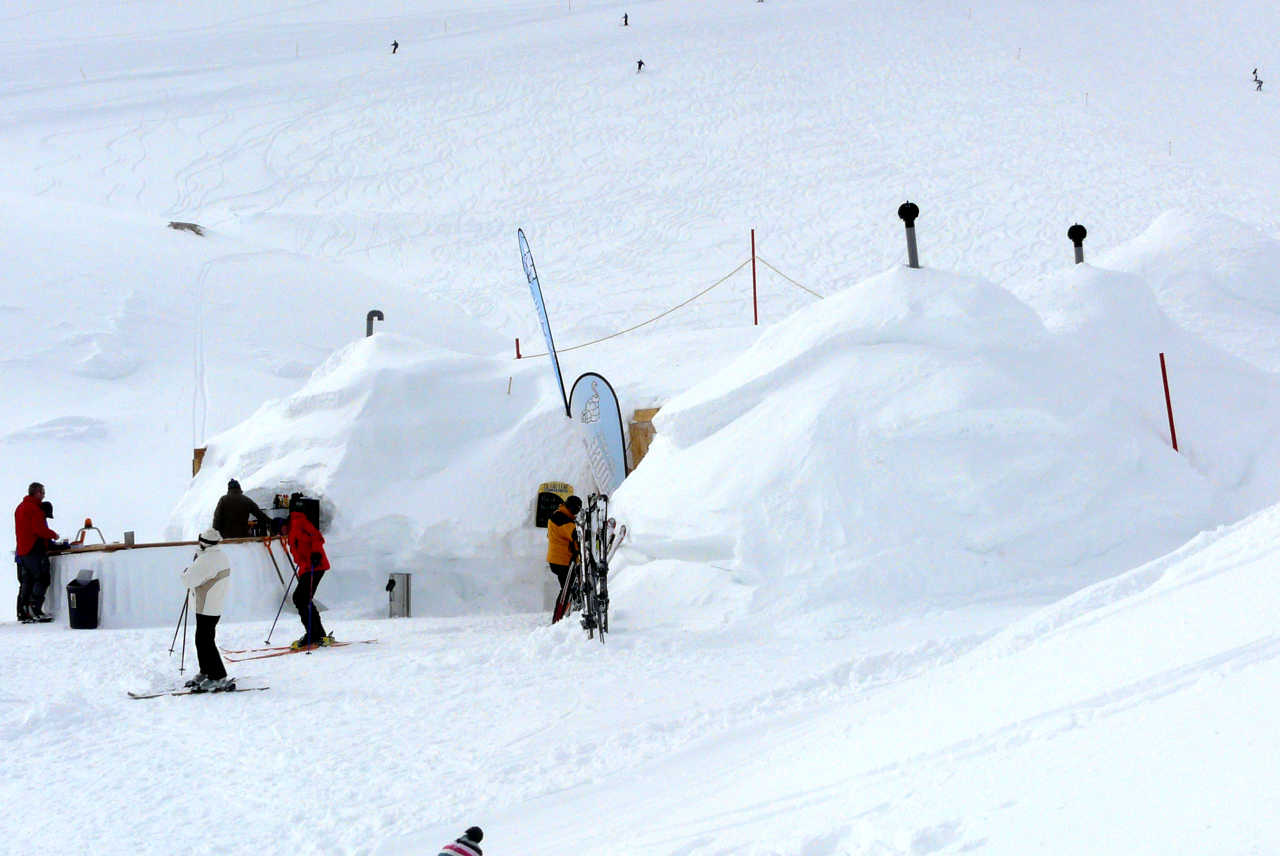 Igludorf auf der Zugspitze